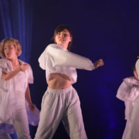 バックダンサー、テーマパークダンサーなどのプロダンサー、歌手、俳優、モデルを目指せるダンス専門学校、芸能専門学校、ダンススクール、芸能スクールの TOKYO STEPS ARTSのSTEPS LIFEページ。
